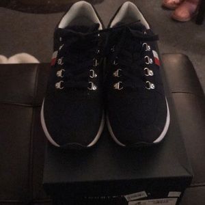 Ladies Tommy  Hilfiger sneakers